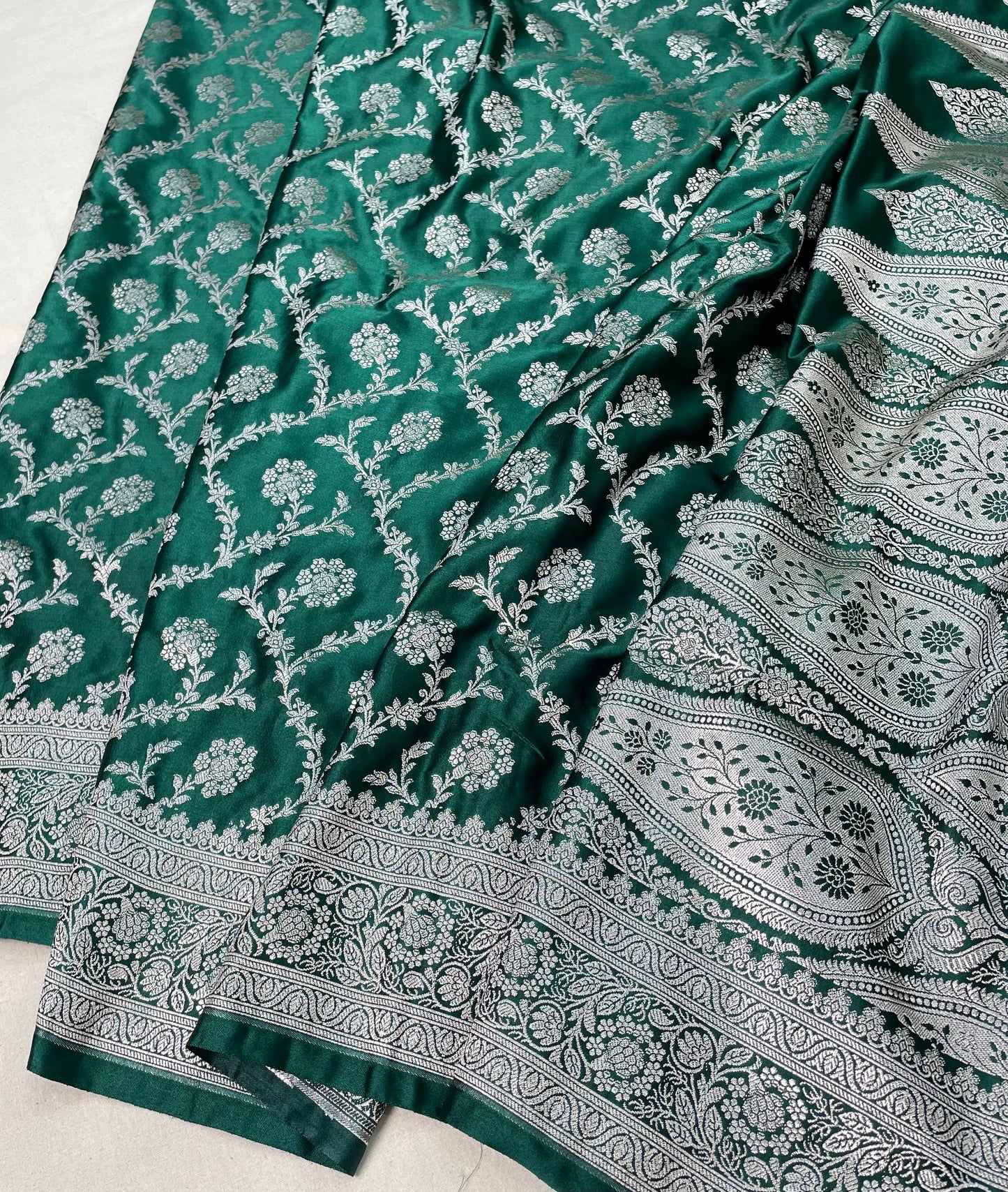 Banarasi mashru handloom Silk code-BSU04