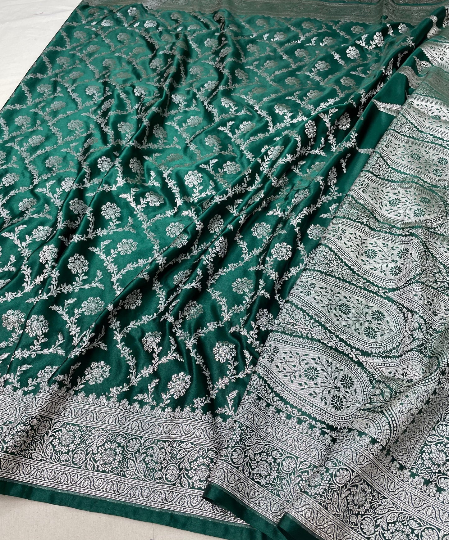Banarasi mashru handloom Silk code-BSU04