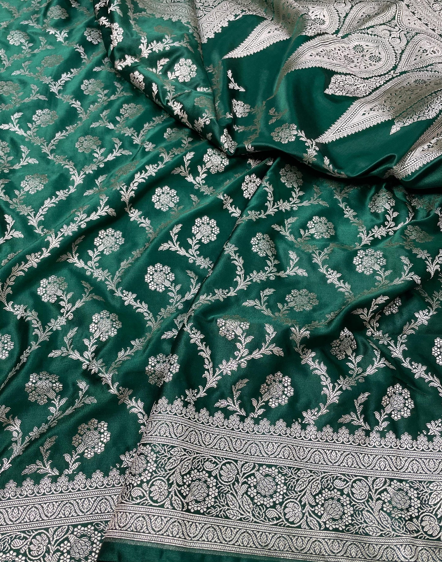 Banarasi mashru handloom Silk code-BSU04