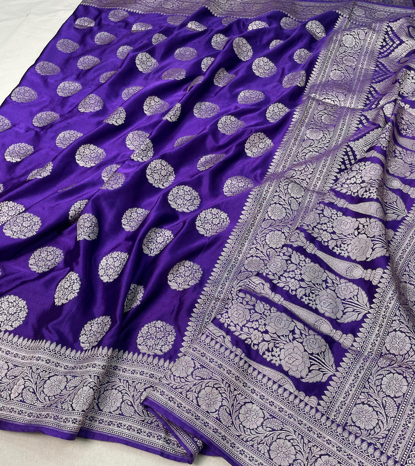 Banarasi mashru handloom Silk code-BSU06