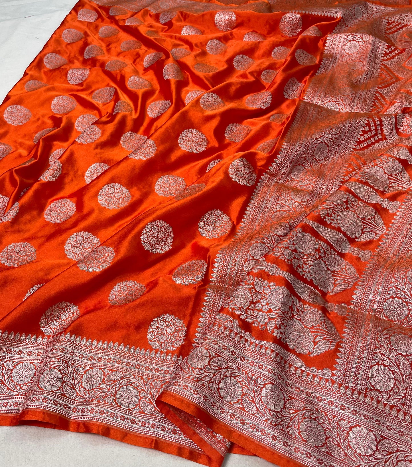 Banarasi mashru handloom Silk code-BSU07