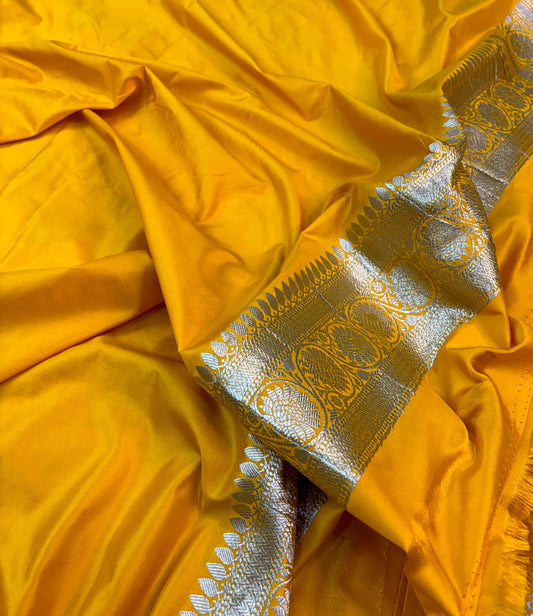 Banarasi mashru handloom Silk code-BSU12