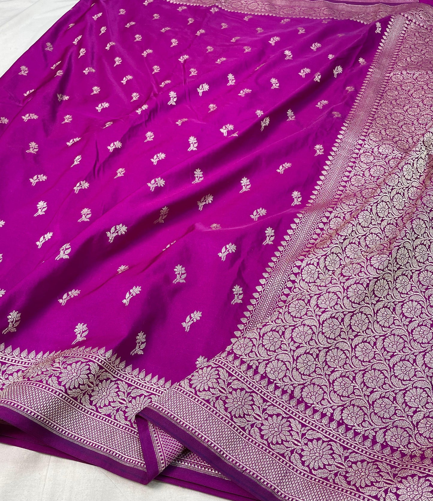 Banarasi mashru handloom Silk code-BSU19