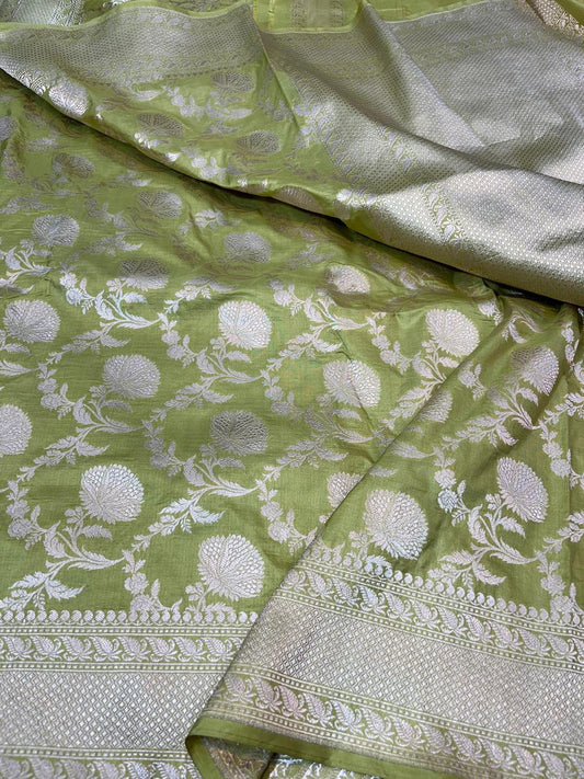 banarasi pure katan silk Saree Code-WEA047