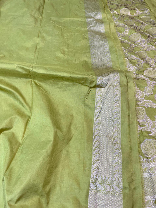 banarasi pure katan silk Saree Code-WEA050