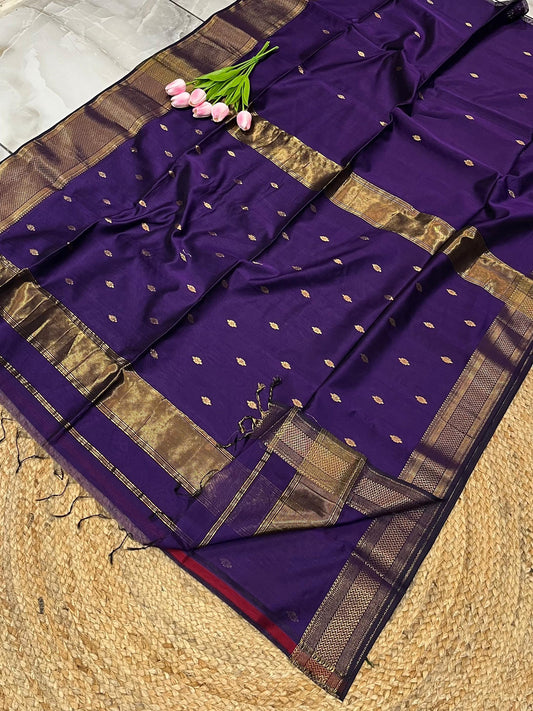 Maheshwari handloom Saree -Product code-THA067