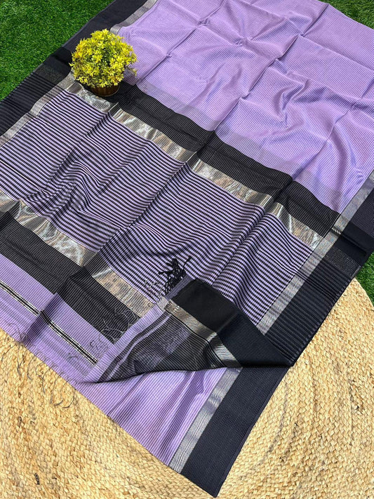 Maheshwari handloom Saree -Product code-THA081