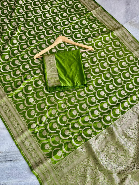 Banarasi soft Mashru silk saree Code-SUA004