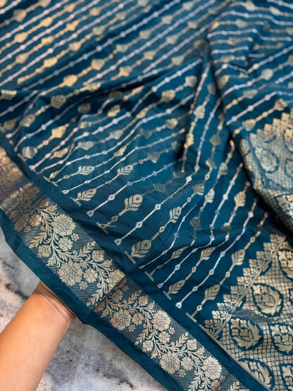Banarasi handloom premium semi-chiffon silk Saree Code-SUA021