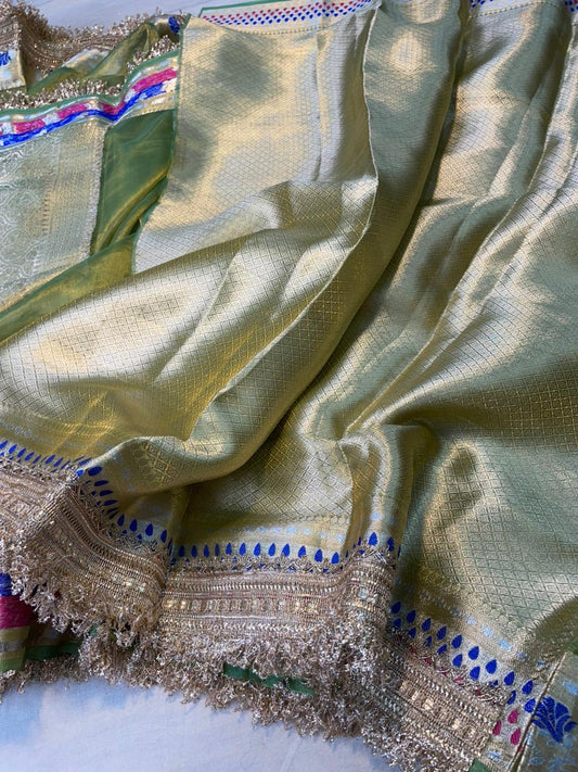 Banaras Handloom Pure Tissue Silk Saree Code-WEA011