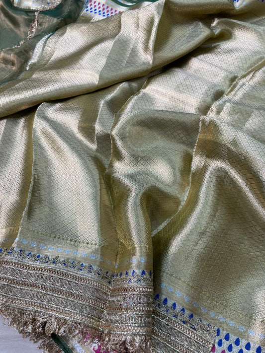 Banaras Handloom Pure Tissue Silk Saree Code-WEA013