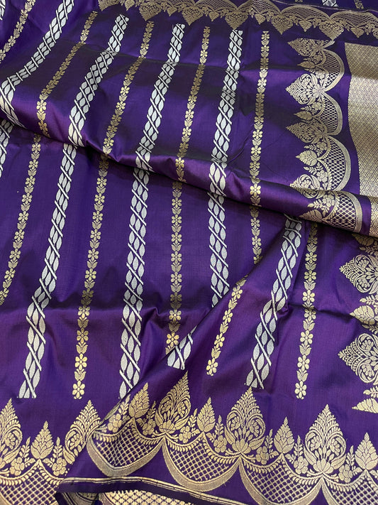 Banaras  Pure Katan Silk allover kadhuwa  Saree Code-WEA014