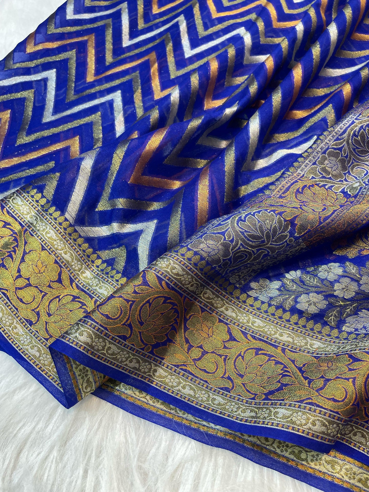 Banarasi handloom pure chiffon Sarees Code-THA001