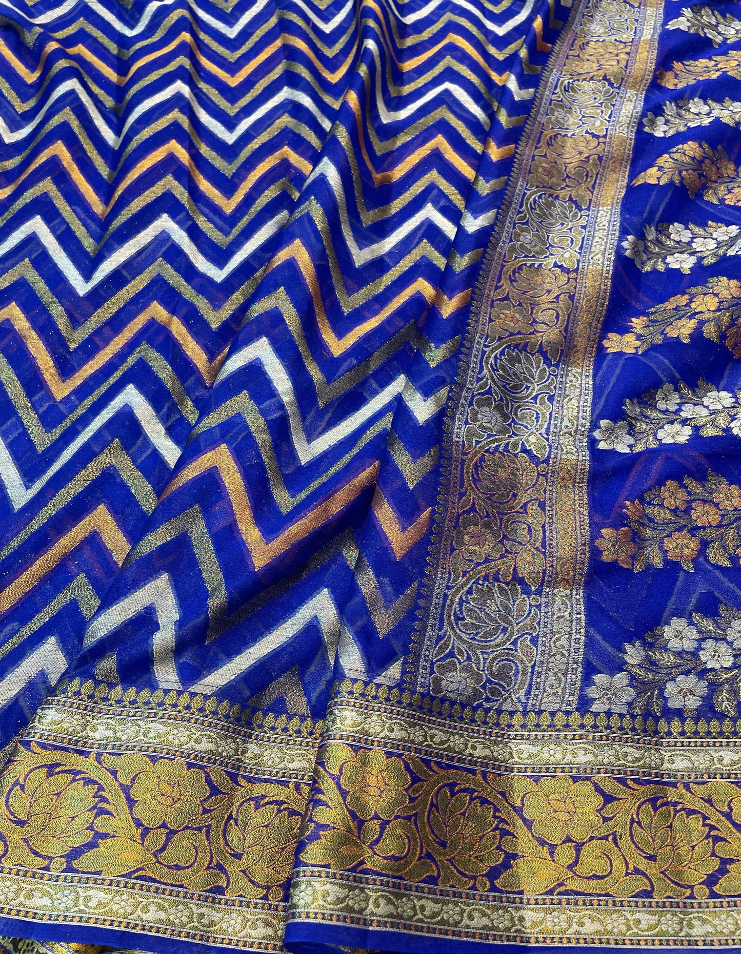 Banarasi handloom pure chiffon Sarees Code-THA001